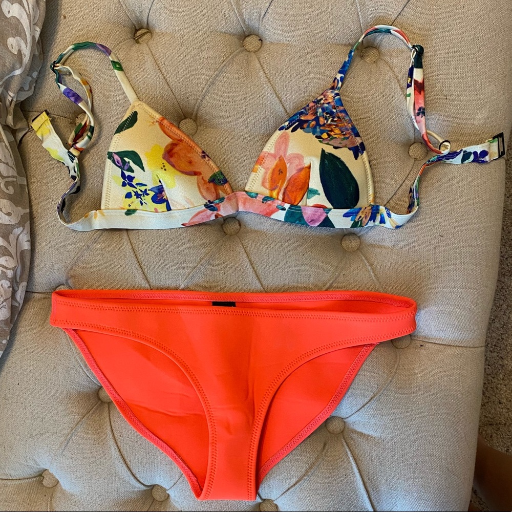 Triangl Swimsuit// S top and M bottoms